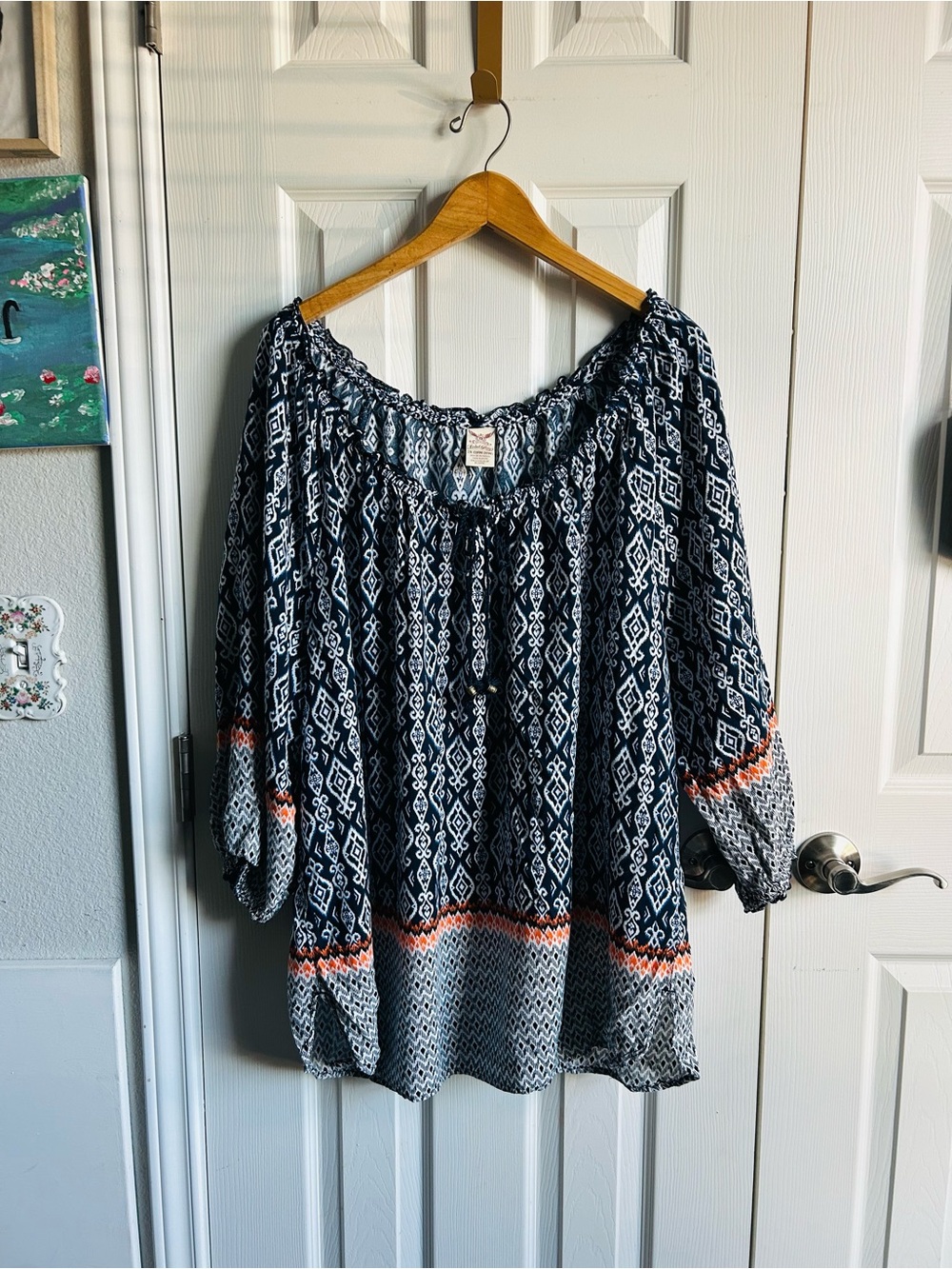 Faded Glory blue & white abstract bohemian print tunic blouse